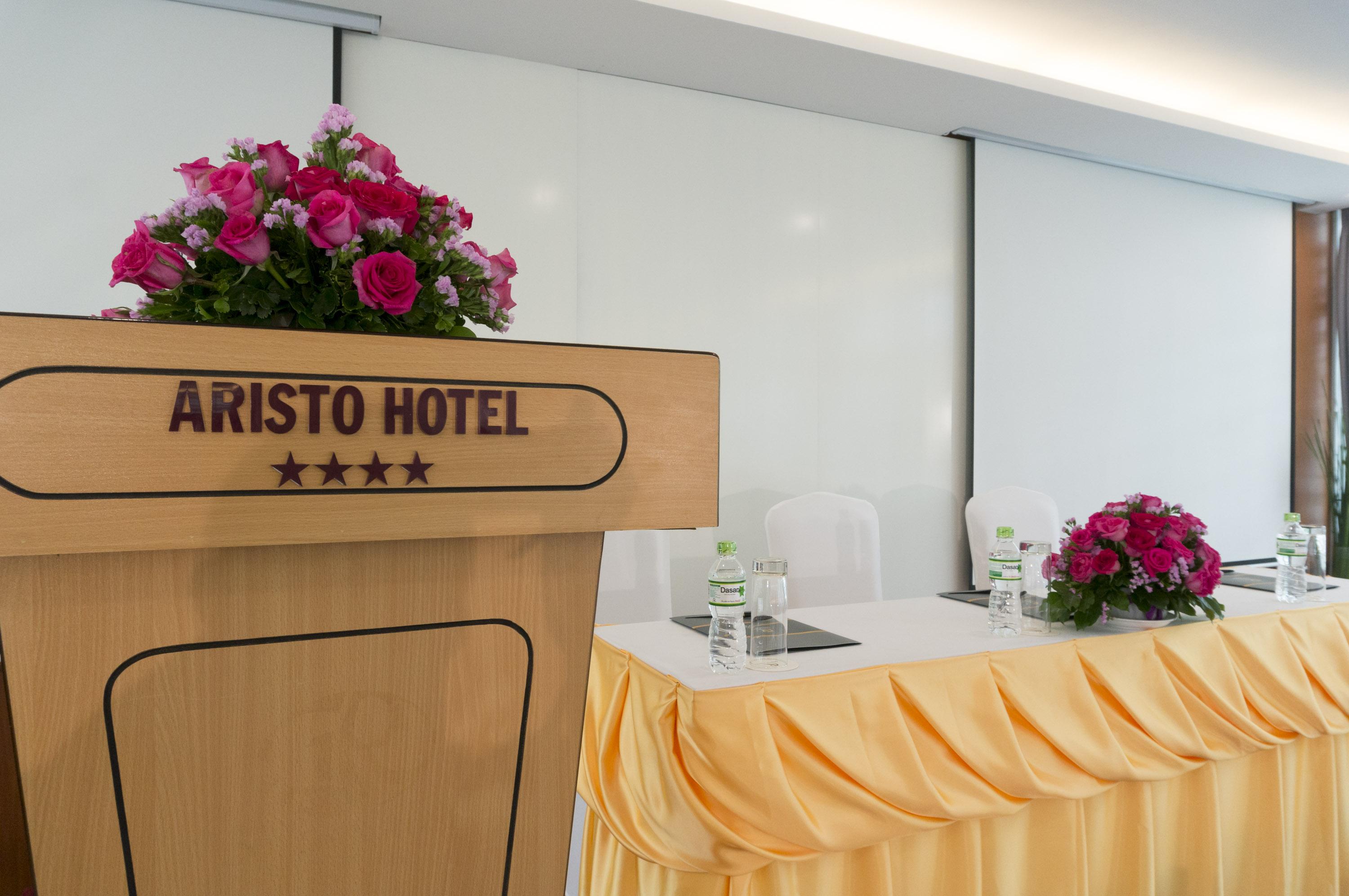 Отель Aristo Saigon 4*