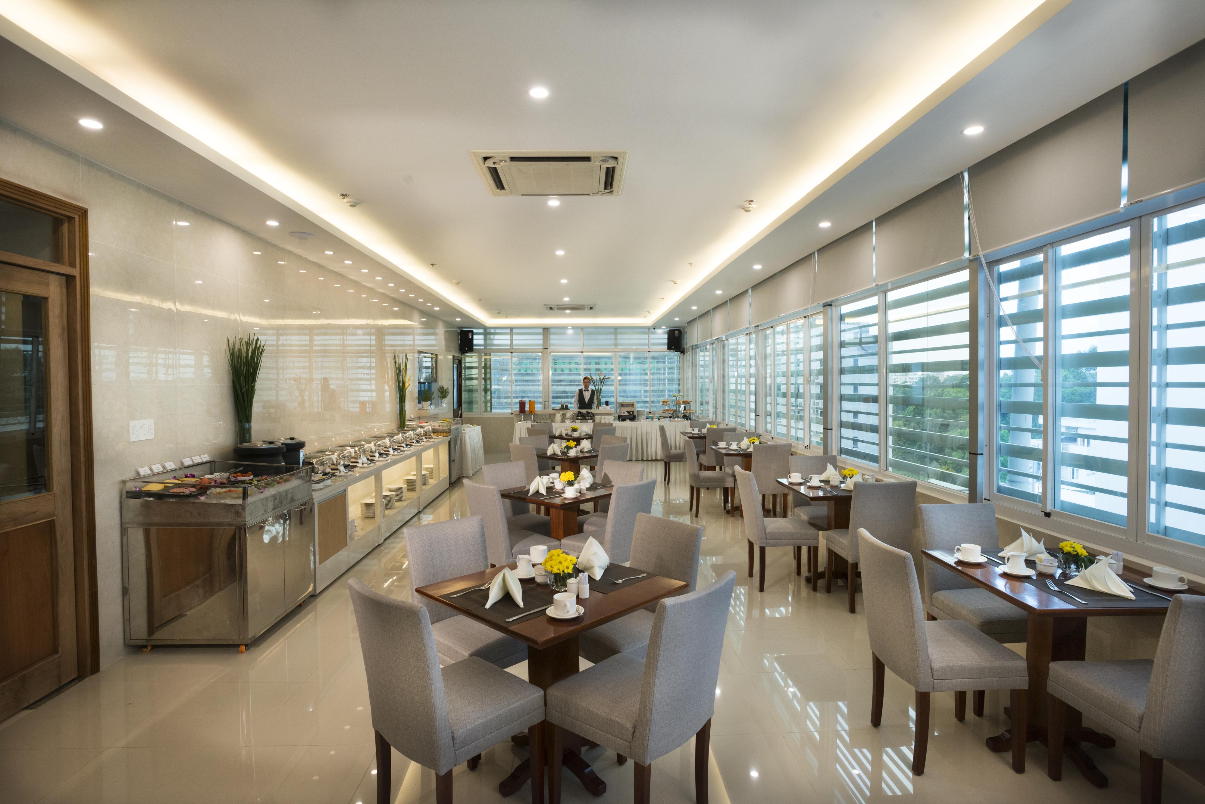 Отель Aristo Saigon